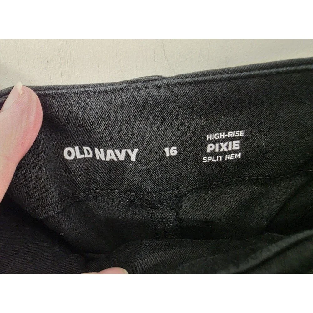 Old Navy Black Pixie Hi-Rise Split Hem Women's Size 16